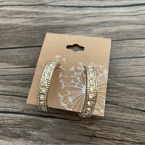 NWT! gold hoop earrings with diamond studs